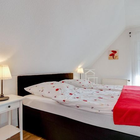 Ferienhaus Gisela In Holzstein An Der Ostsee オルデンブルク・イン・ホルシュタイン エクステリア 写真